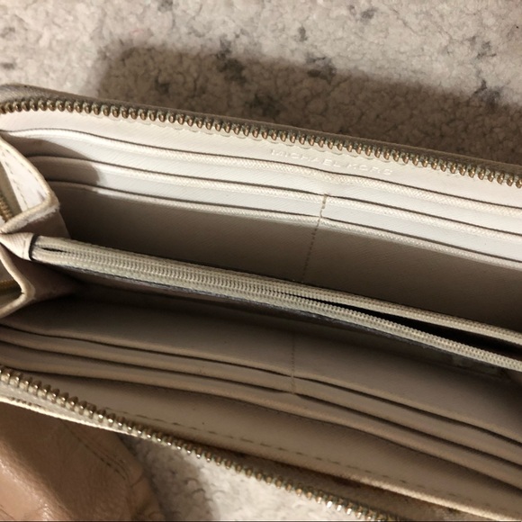 Wallet - Picture 6 of 8